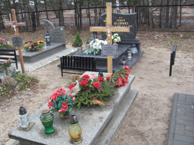 Grób GABRIELA PIEKARSKA