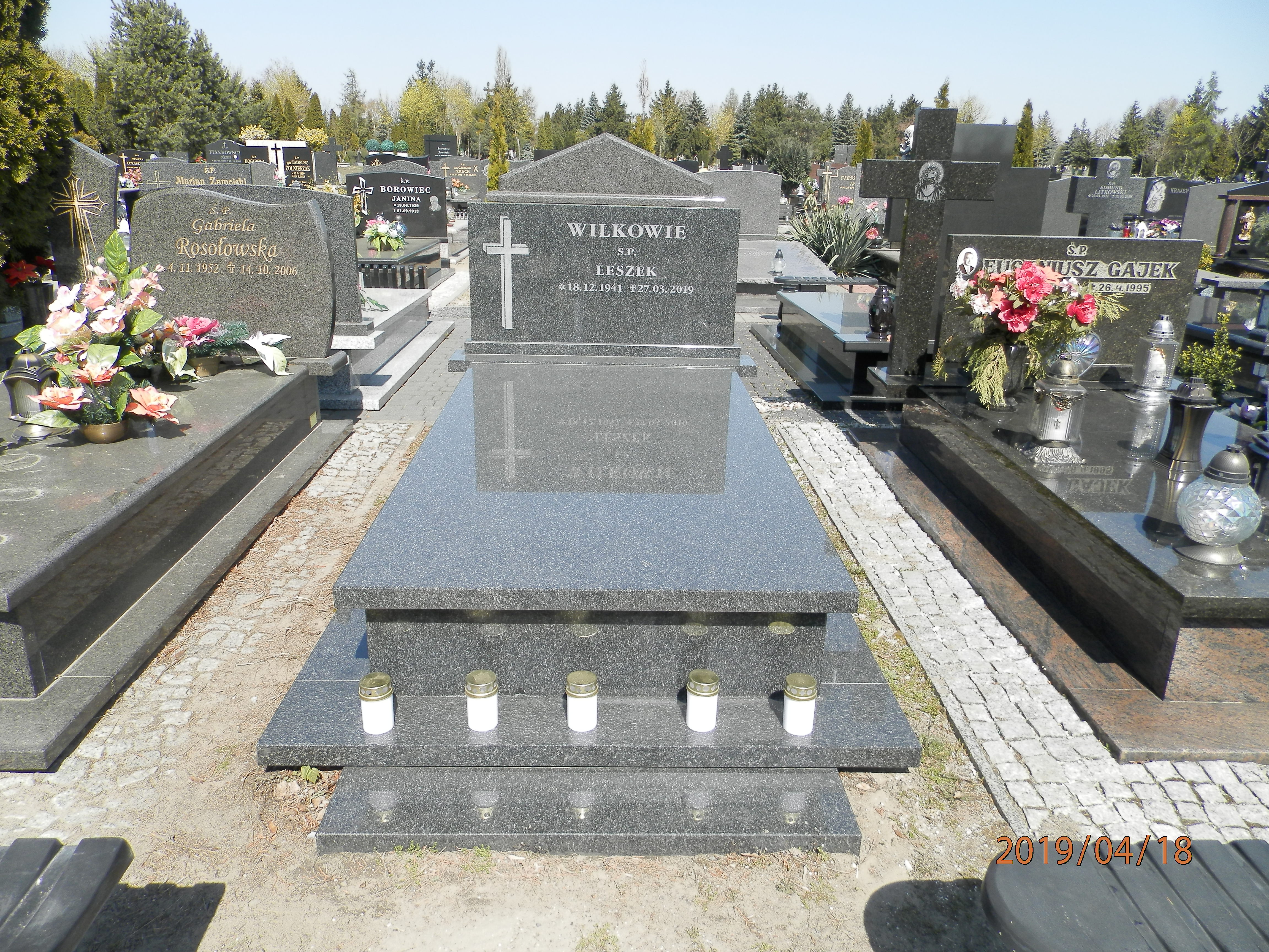 Leszek WILK 1941 Toruń - Grobonet - Wyszukiwarka osób pochowanych