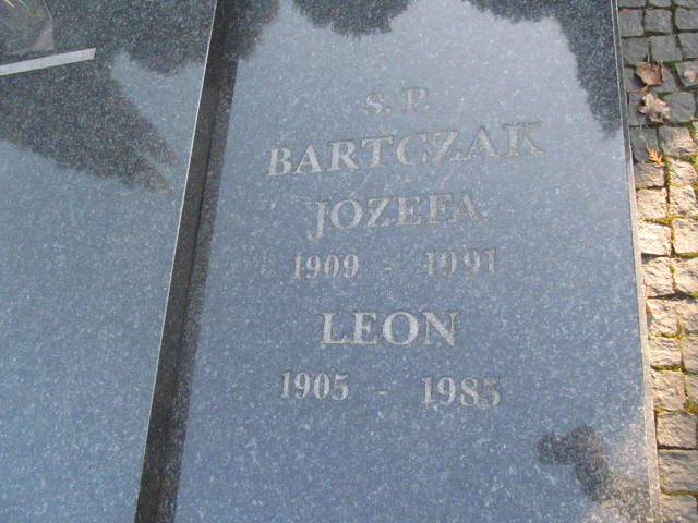 Leon BARTCZAK 1905 Toruń - Grobonet - Wyszukiwarka osób pochowanych