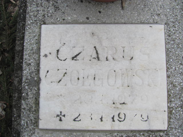 Cezary CZOŁGOWSKI 1979 Toruń - Grobonet - Wyszukiwarka osób pochowanych