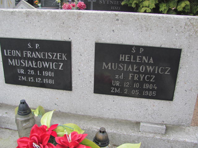 Leon MUSIAŁOWICZ 1901 Toruń - Grobonet - Wyszukiwarka osób pochowanych