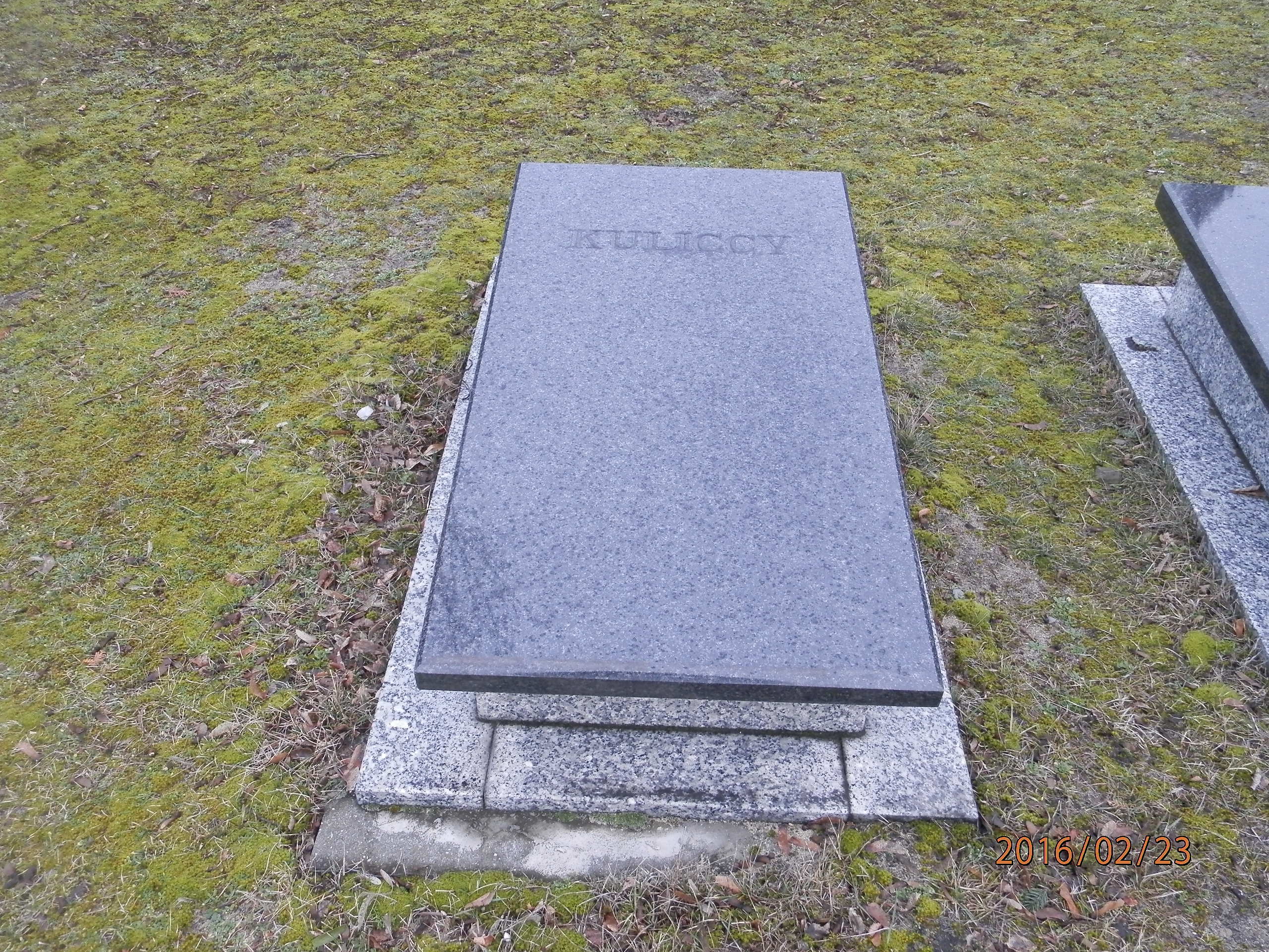 Grób MARIUSZ KULICKI