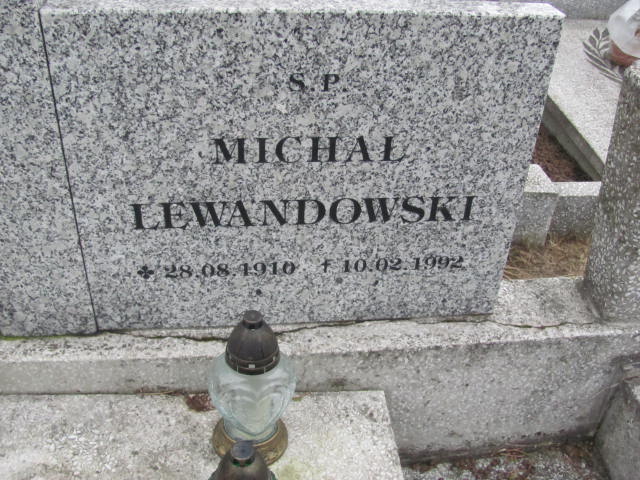 Zofia LEWANDOWSKA 1913 Toruń - Grobonet - Wyszukiwarka osób pochowanych