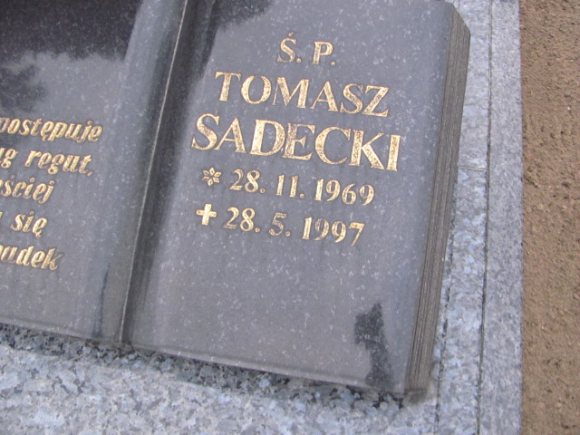 Tomasz SADECKI 1969 Toruń - Grobonet - Wyszukiwarka osób pochowanych