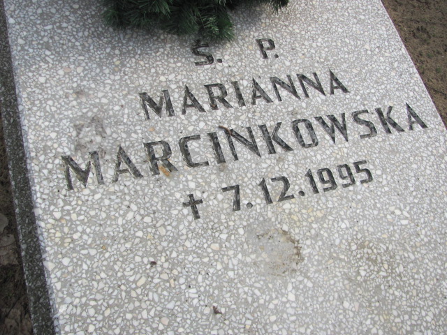 Dominika MENTZEN 1919 Toruń - Grobonet - Wyszukiwarka osób pochowanych