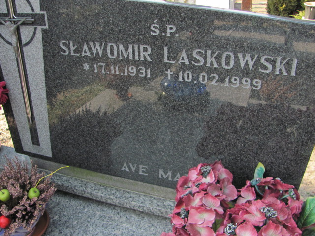 Sławomir LASKOWSKI 1931 Toruń - Grobonet - Wyszukiwarka osób pochowanych